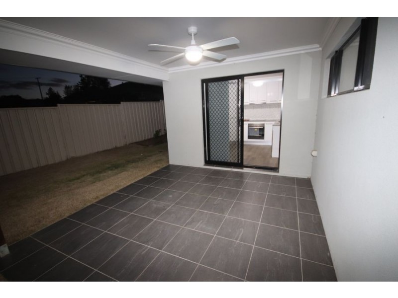 1A Gleeson Street, Crows Nest QLD 4355