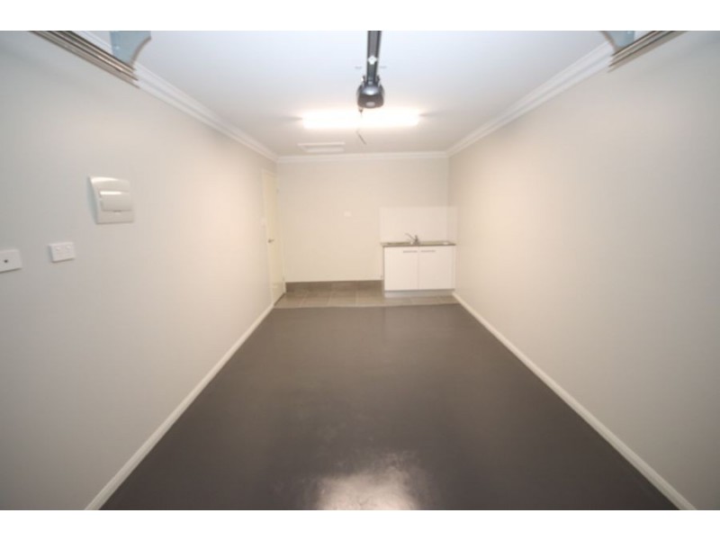 1A Gleeson Street, Crows Nest QLD 4355