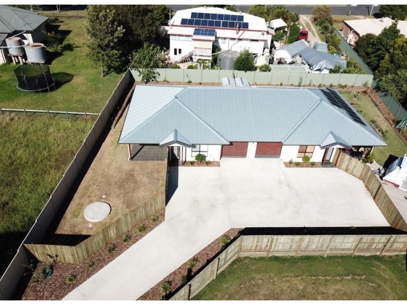 1A Gleeson Street, Crows Nest QLD 4355