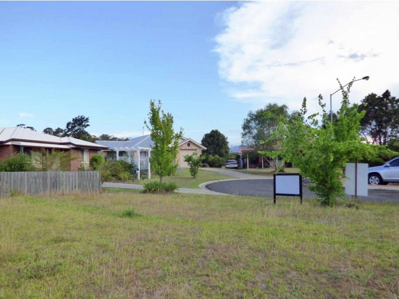 4 Melissa Crt., Crows Nest QLD 4355