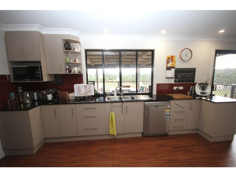 9 Pioneer Way, Gowrie Junction QLD 4352