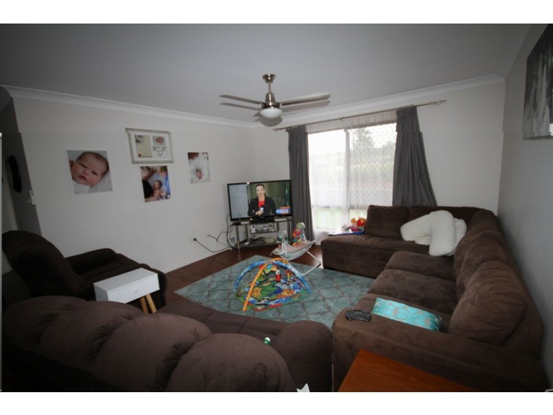 9 Pioneer Way, Gowrie Junction QLD 4352