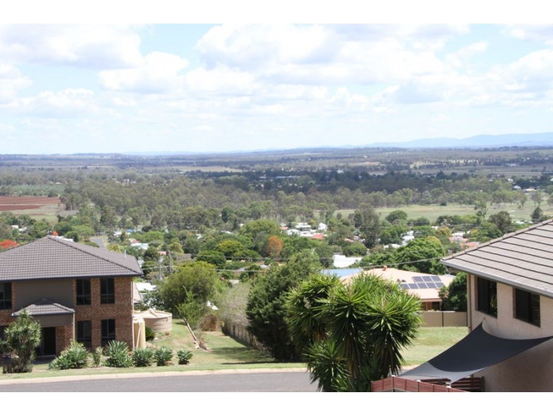 24 Freeman Court, Kingaroy QLD 4610