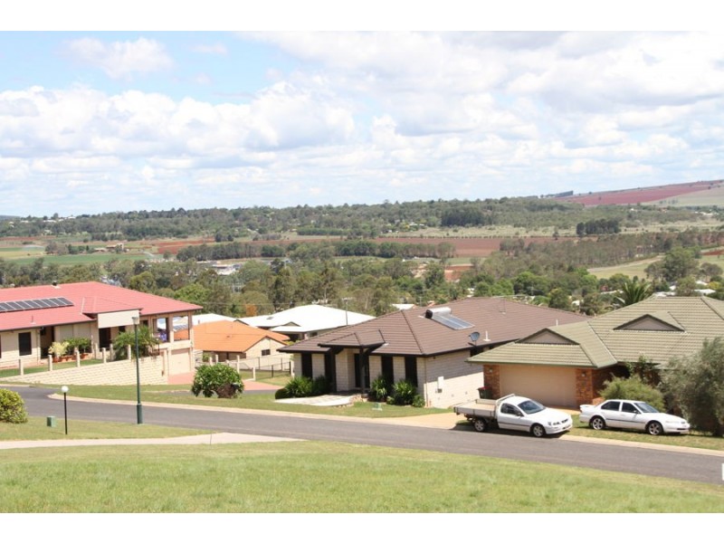 24 Freeman Court, Kingaroy QLD 4610