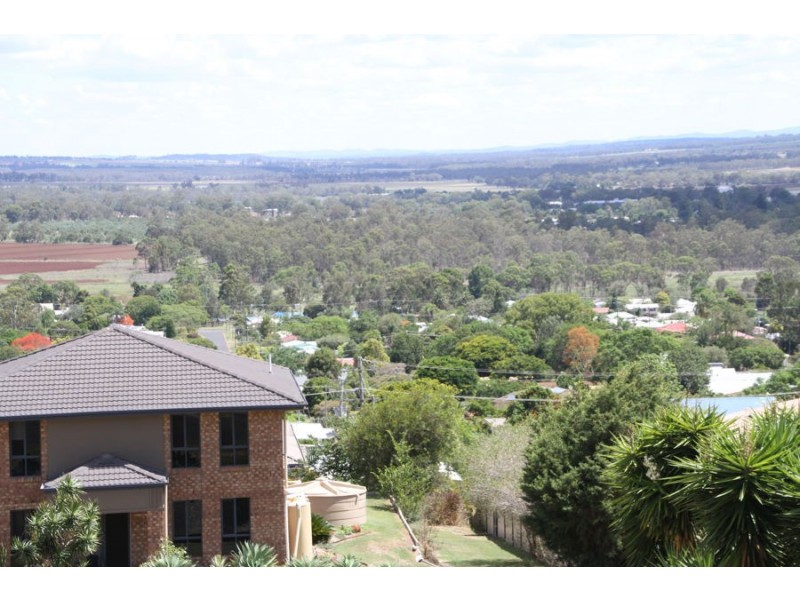 24 Freeman Court, Kingaroy QLD 4610