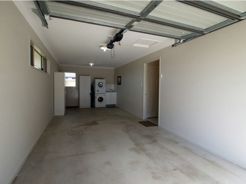 23 Vicky Ave, Crows Nest QLD 4355