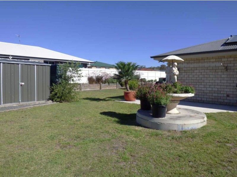 23 Vicky Ave, Crows Nest QLD 4355