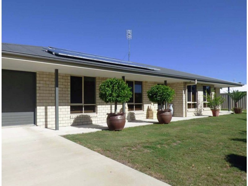 23 Vicky Ave, Crows Nest QLD 4355