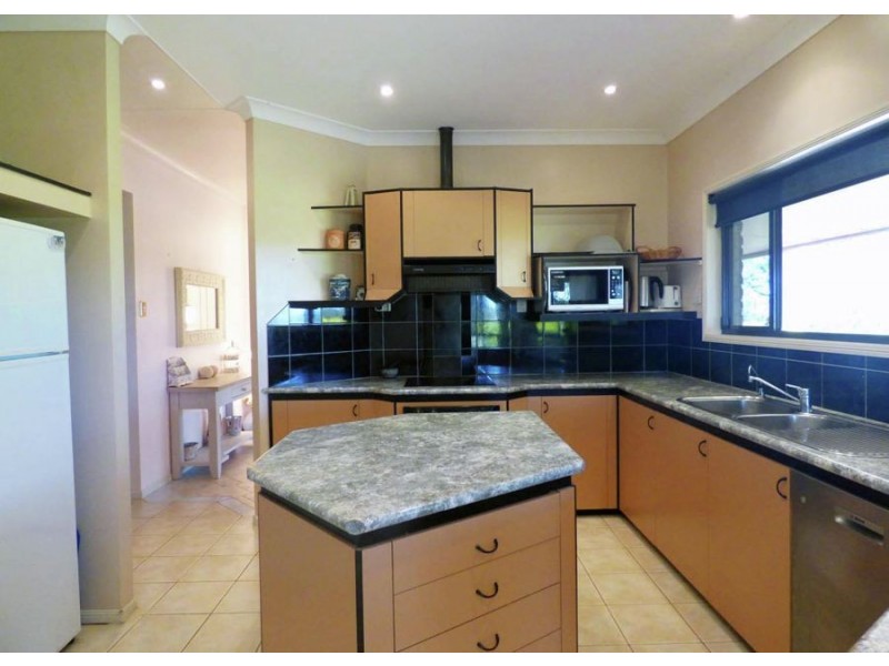 Lot 6 Kay-Ann Court, Hampton QLD 4352