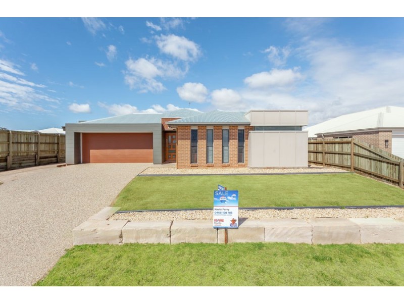 11 Sportsman Dr, Kleinton QLD 4352