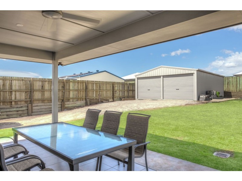 11 Sportsman Dr, Kleinton QLD 4352