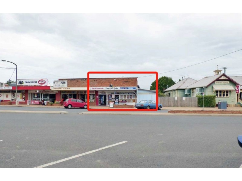 15 Curnow St, Crows Nest QLD 4355