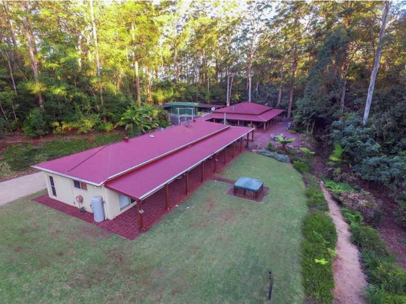 2972 Esk Hampton Road, Ravensbourne QLD 4352