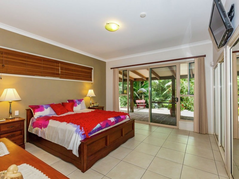 2972 Esk Hampton Road, Ravensbourne QLD 4352