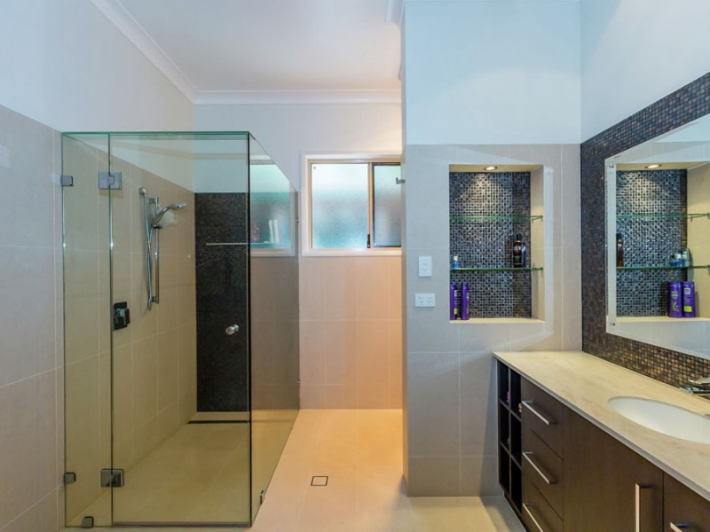 2972 Esk Hampton Road, Ravensbourne QLD 4352