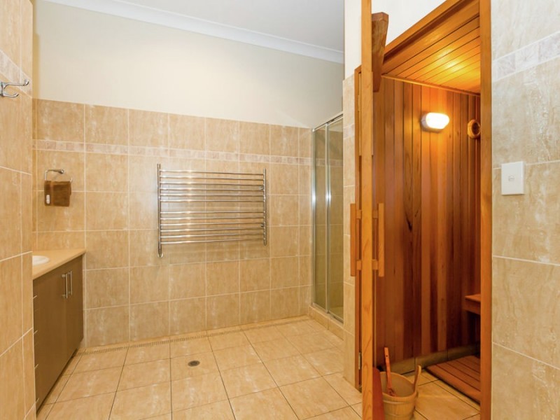 2972 Esk Hampton Road, Ravensbourne QLD 4352