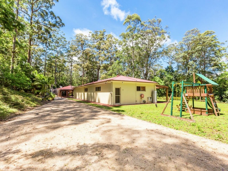 2972 Esk Hampton Road, Ravensbourne QLD 4352