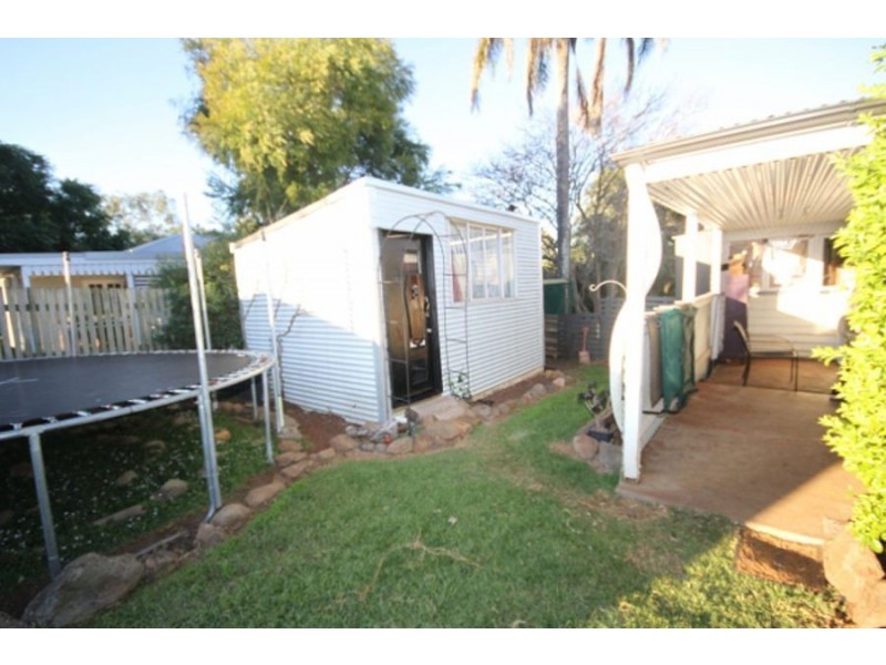 9 Hillside St All Offers Considered, Newtown QLD 4350
