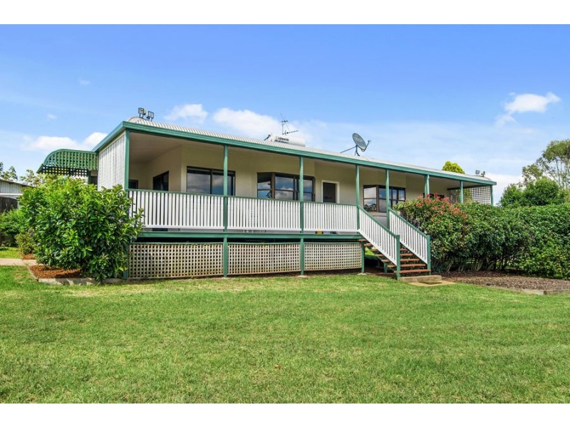 93 Brennan Road, Hampton QLD 4352