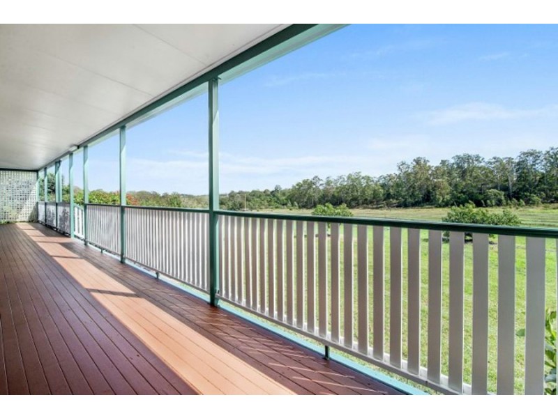 93 Brennan Road, Hampton QLD 4352