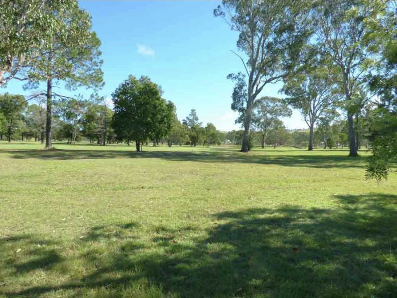 2 Short St, Crows Nest QLD 4355