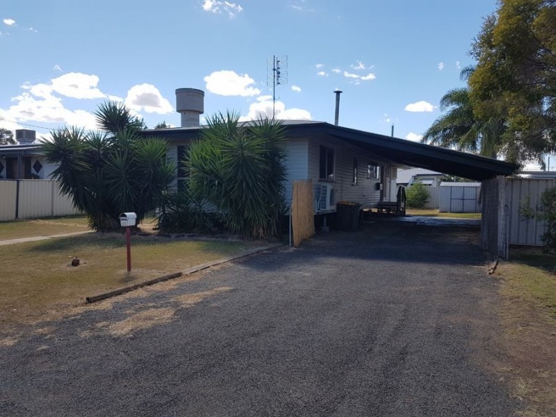 11 Twine Street, Dalby QLD 4405