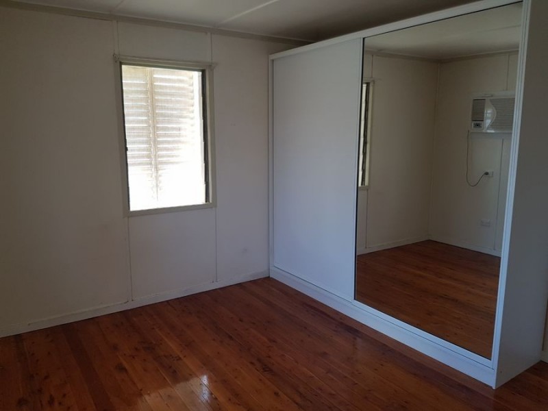 11 Twine Street, Dalby QLD 4405