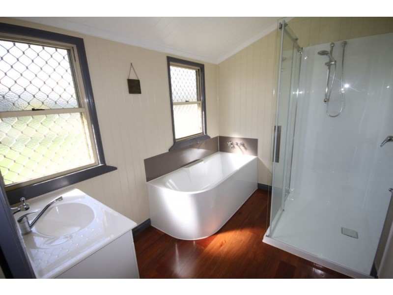 15 Kann, Haden QLD 4353