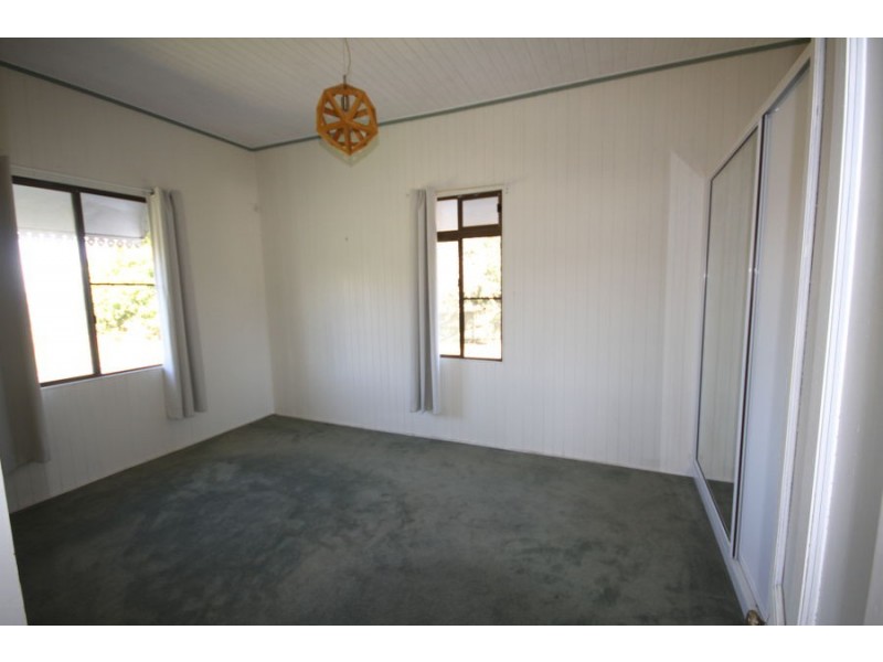 15 Kann, Haden QLD 4353