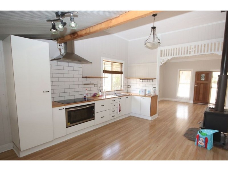 40 Emu Creek Road, Crows Nest QLD 4355