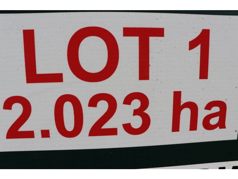 Lot 1 93 Brennan Road, Hampton QLD 4352