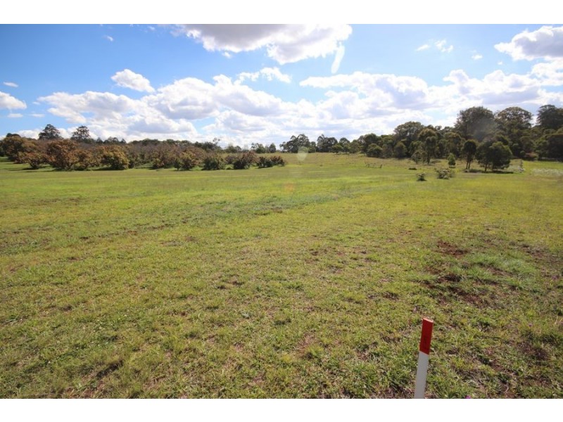 Lot 4 93 Brennan Road, Hampton QLD 4352