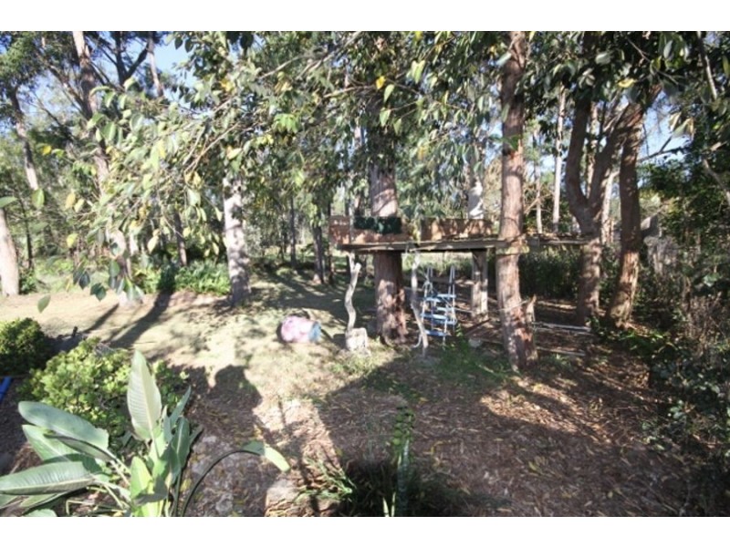 3 South Street, Crows Nest QLD 4355