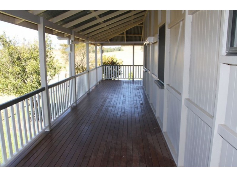 78 Widderick Road, Crows Nest QLD 4355
