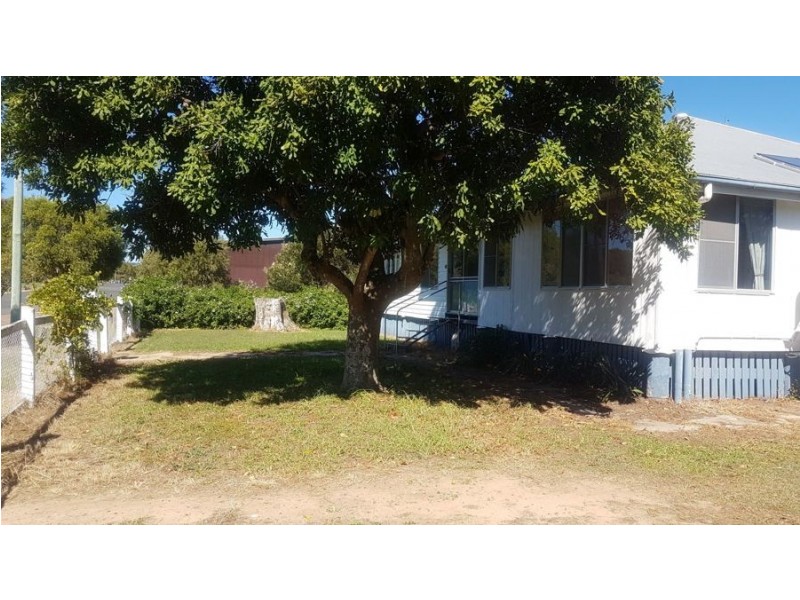 23 Esk Street, Crows Nest QLD 4355