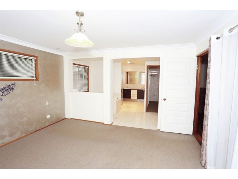 110 Savage Road, Cambooya QLD 4358