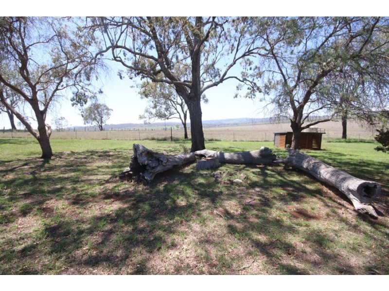 110 Savage Road, Cambooya QLD 4358
