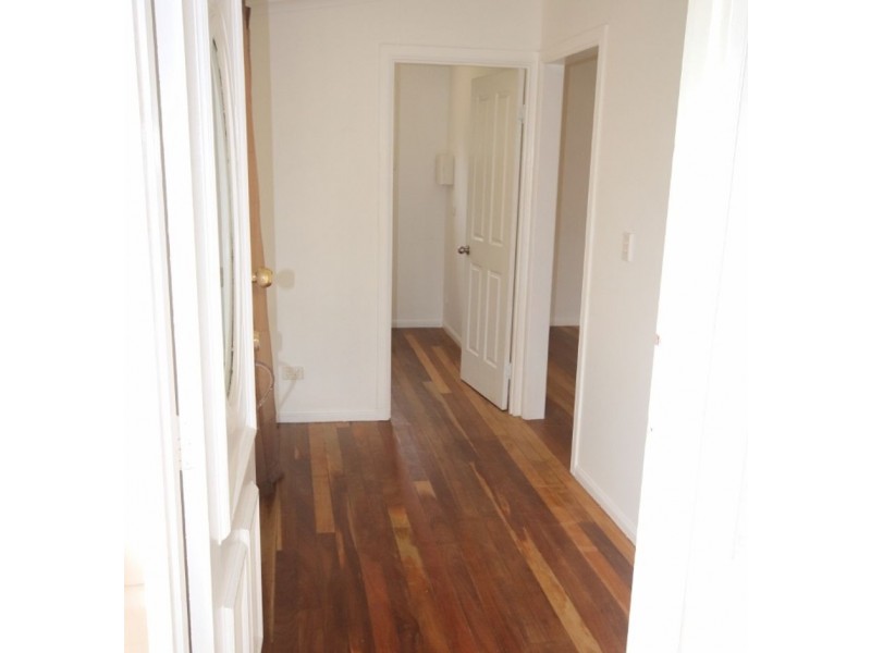 7 Aphrah Street, Crows Nest QLD 4355