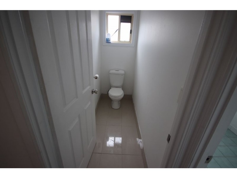 7 Aphrah Street, Crows Nest QLD 4355