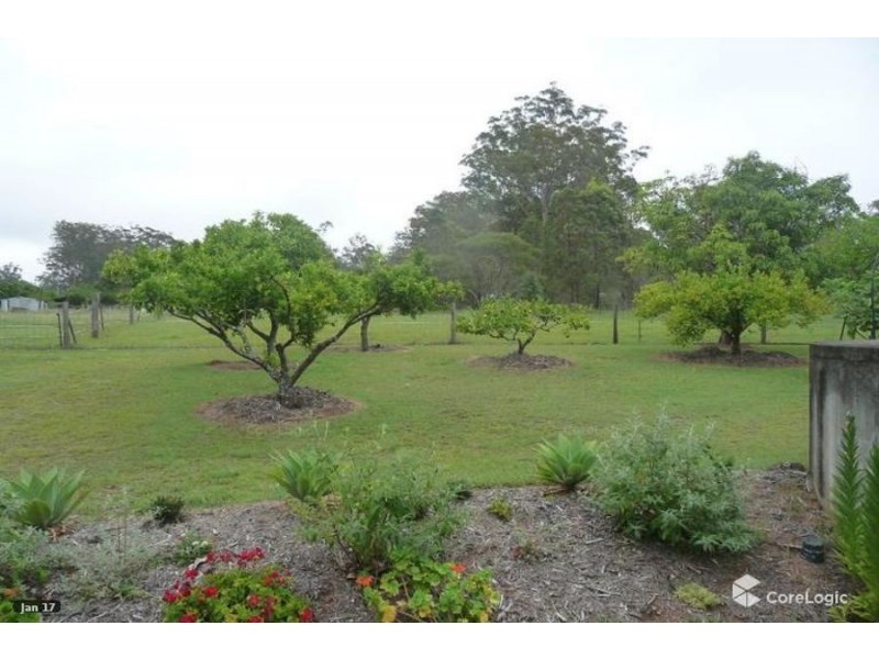 17 Gilliland Crescent, Blackbutt QLD 4306