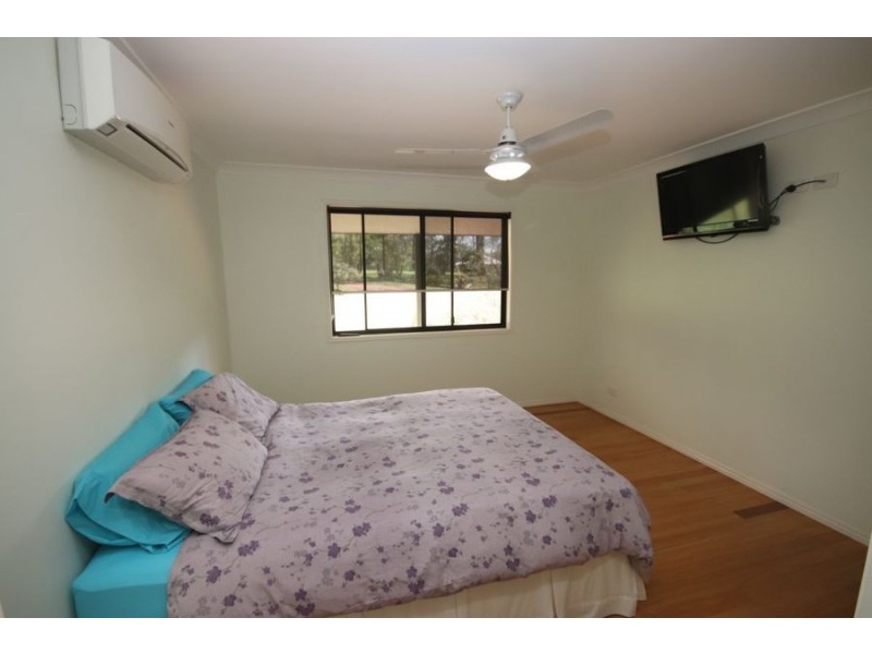 38 Gilliland Crescent, Blackbutt QLD 4306