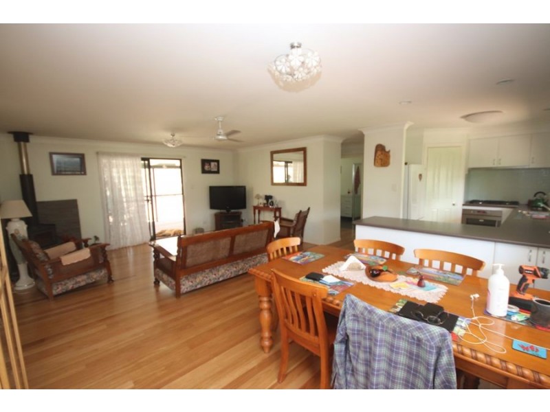 38 Gilliland Crescent, Blackbutt QLD 4306