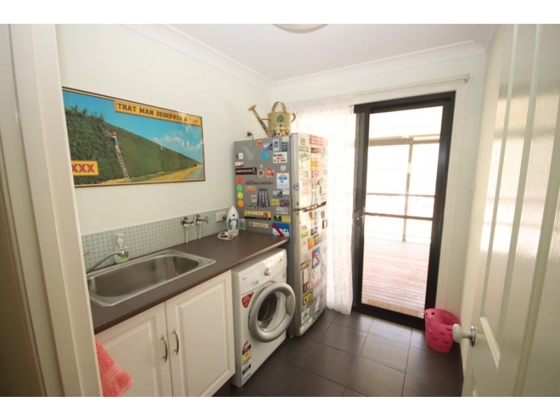 38 Gilliland Crescent, Blackbutt QLD 4306
