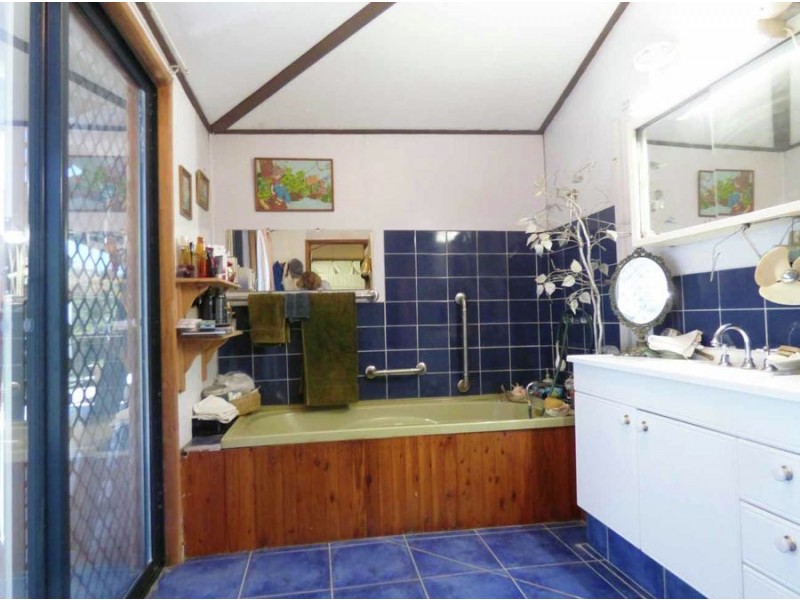 75 Emu Creek Road, Crows Nest QLD 4355