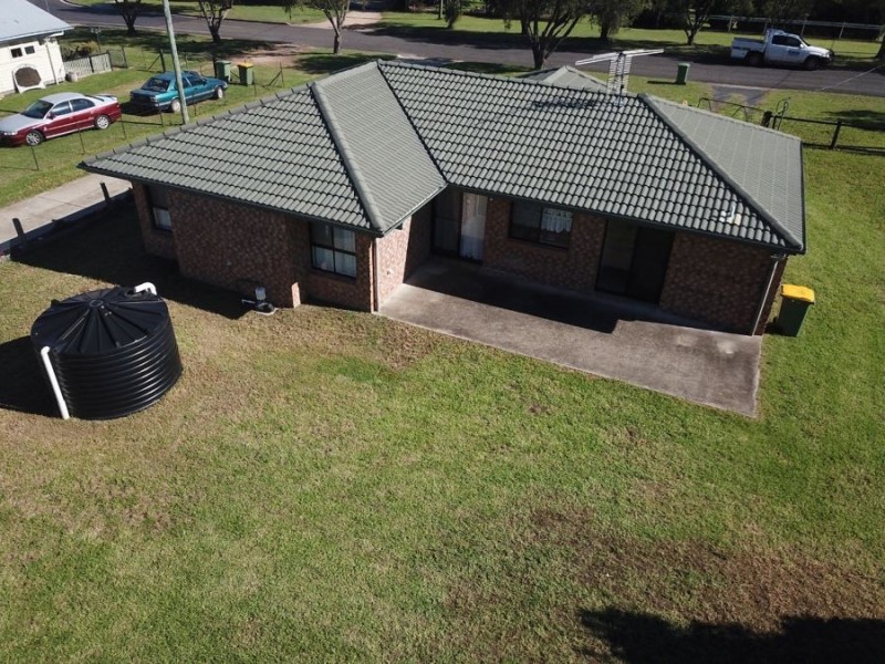 53A South Street, Crows Nest QLD 4355