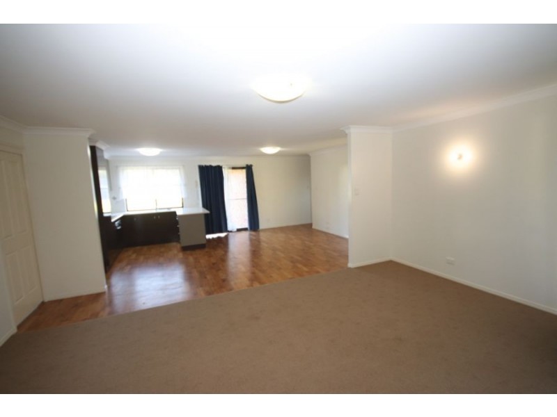 53A South Street, Crows Nest QLD 4355