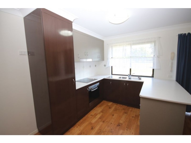 53A South Street, Crows Nest QLD 4355