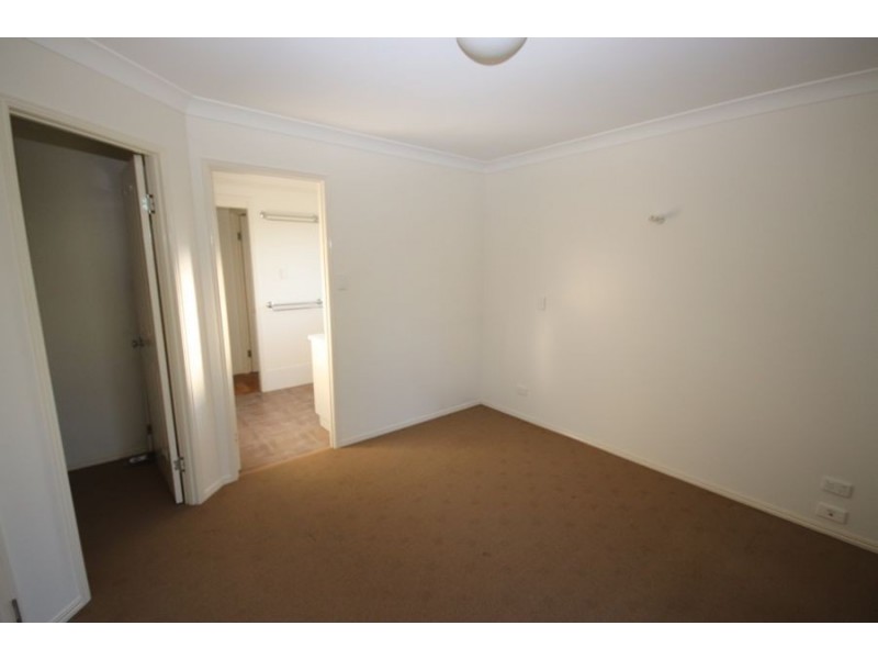 53A South Street, Crows Nest QLD 4355