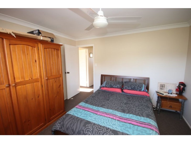 13 Edward Street, Goombungee QLD 4354