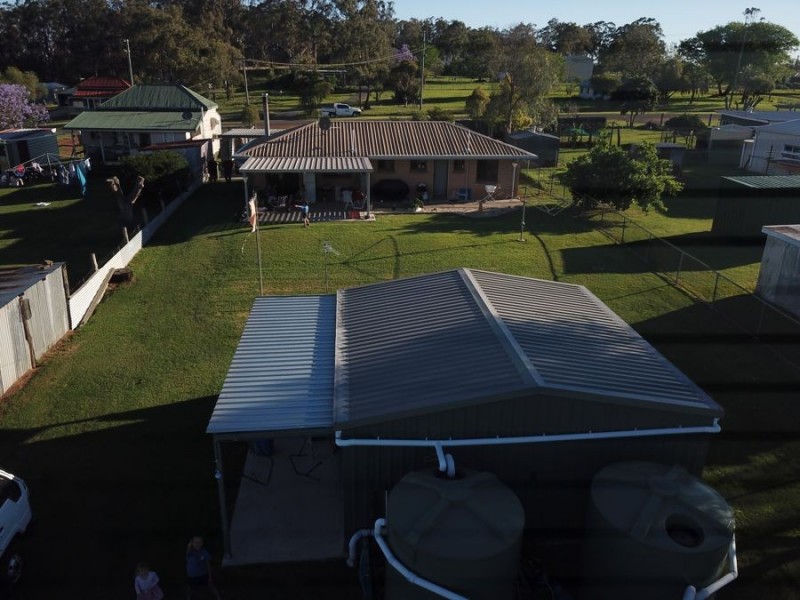 13 Edward Street, Goombungee QLD 4354